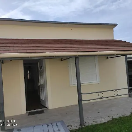 Maison Avec Deux Au Calme Milly-la-Foret